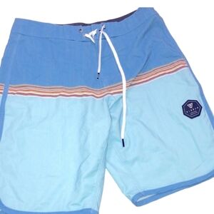 Vissla men’s board shorts size 28